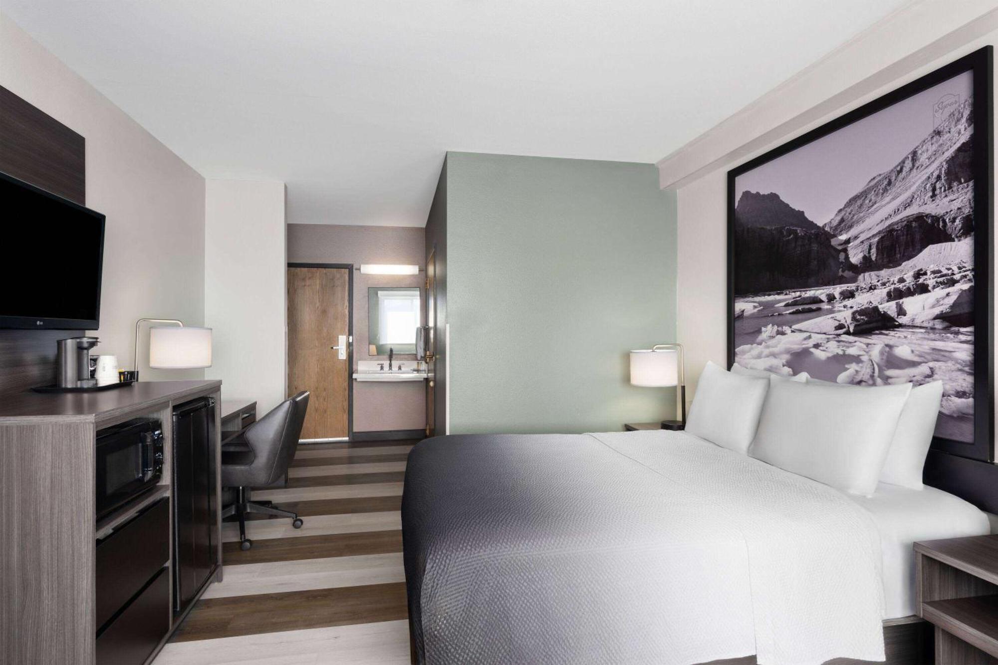 Super 8 By Wyndham Columbus Ξενοδοχείο Εξωτερικό φωτογραφία