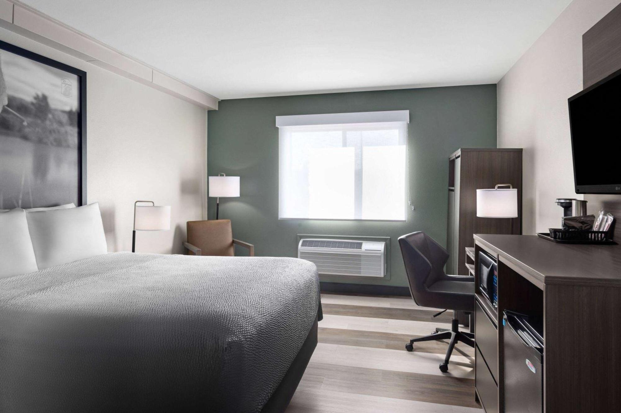 Super 8 By Wyndham Columbus Ξενοδοχείο Εξωτερικό φωτογραφία