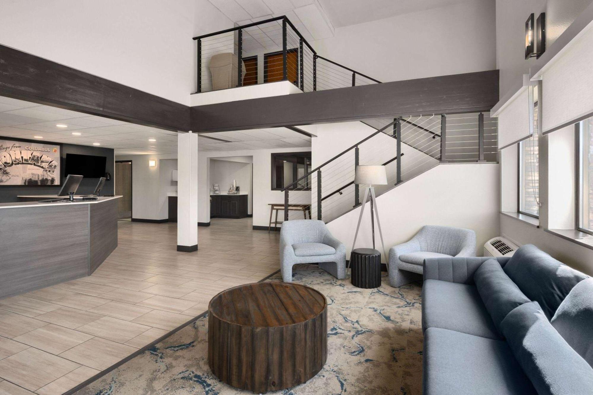 Super 8 By Wyndham Columbus Ξενοδοχείο Εξωτερικό φωτογραφία